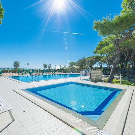 Park Residence Immobiliare Pacella Lido di Jesolo Exterior photo